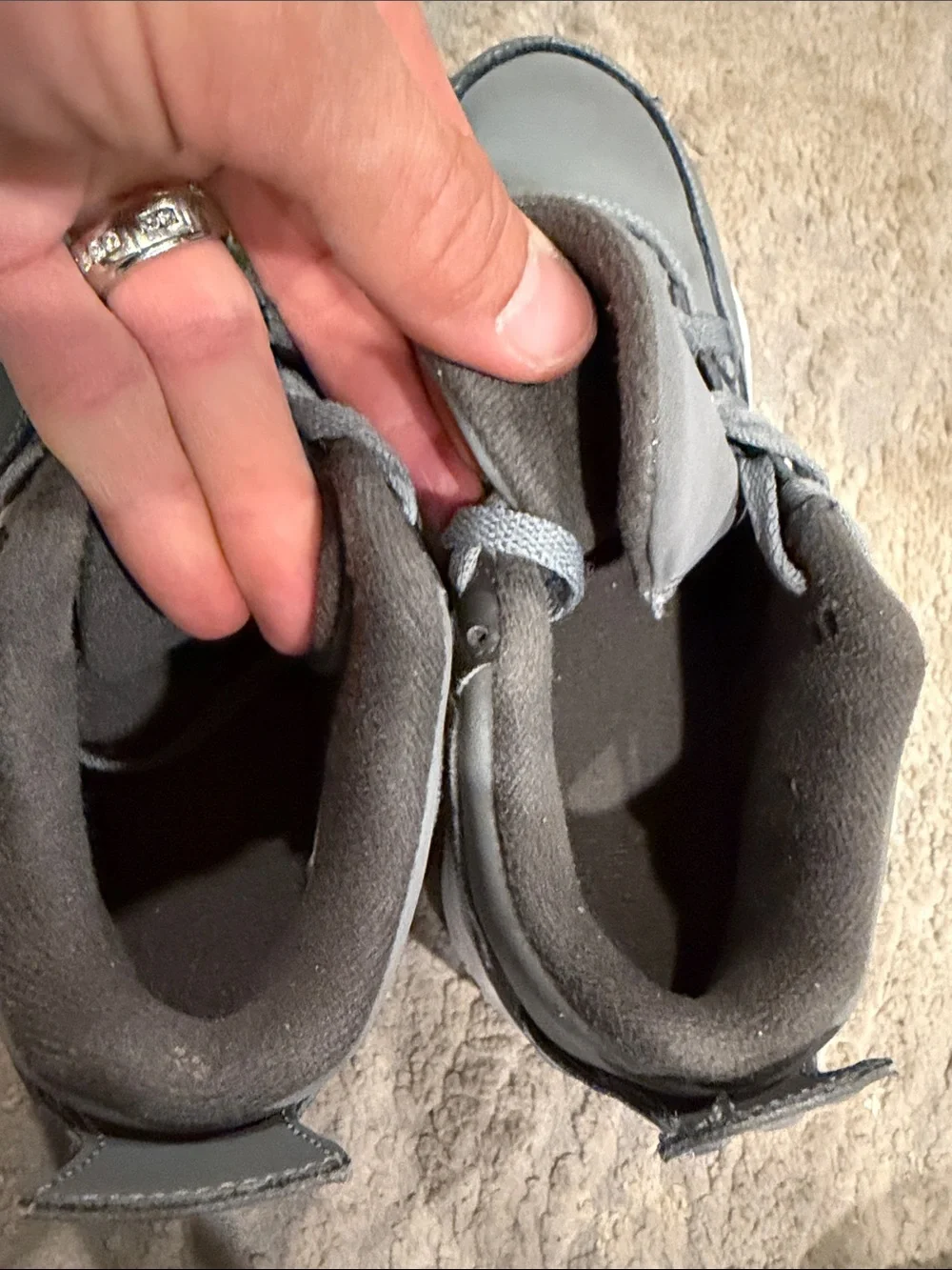 Air Jordan 4 Cool Grey‎ Retro Size 3y GS Sneakers 2019 408452-007 in GUC